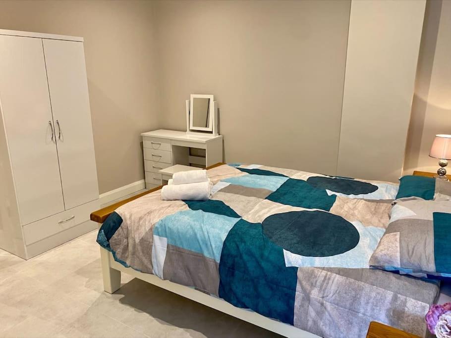 Erne Getaway No.7 Brand New 1 Bed Apartment Enniskillen Exteriör bild