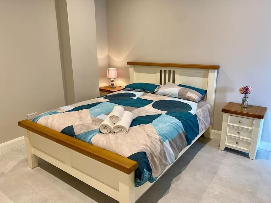 Erne Getaway No.7 Brand New 1 Bed Apartment Enniskillen Exteriör bild